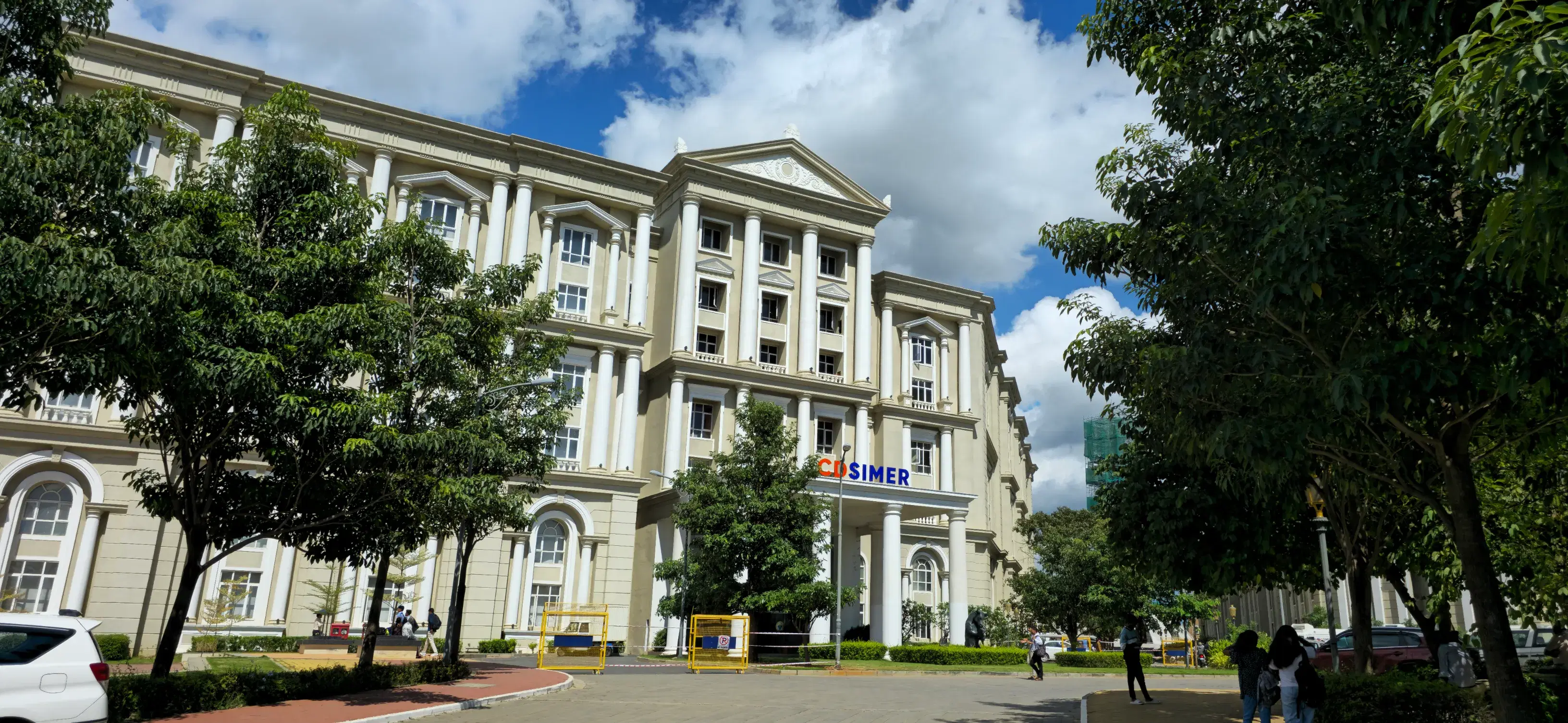 Dayananda Sagar University Bangalore Academic Building photo 5